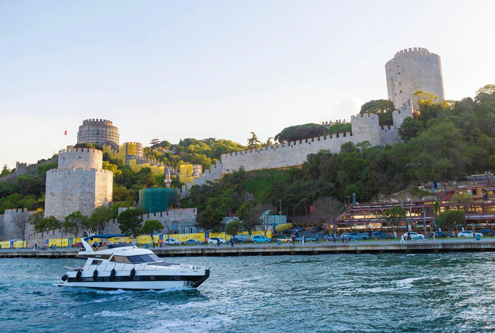 Private Yacht Cruise on the Bosphorus